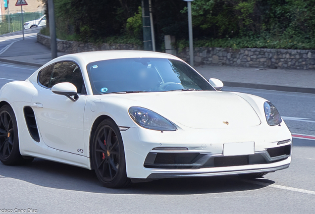 Porsche 718 Cayman GTS