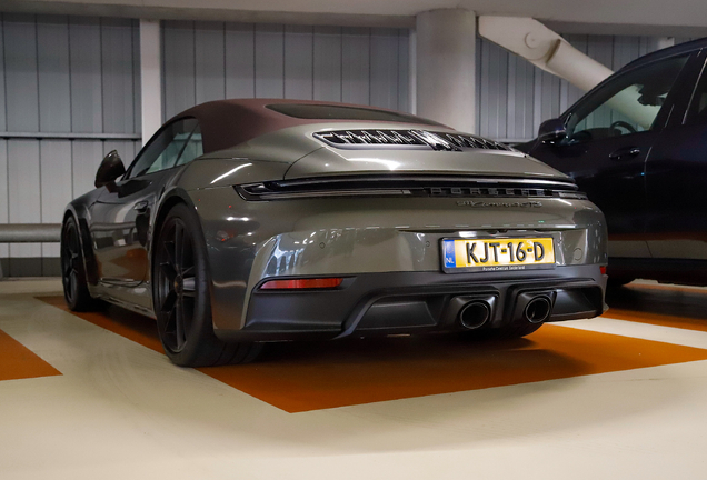 Porsche 992 Carrera 4 GTS Cabriolet MkII