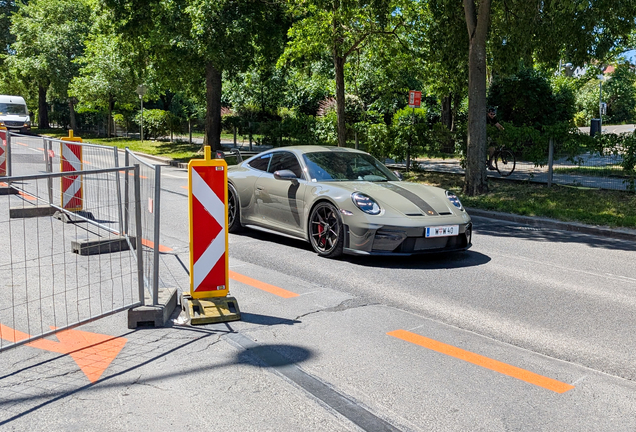 Porsche 992 GT3 MkII Weissach Package