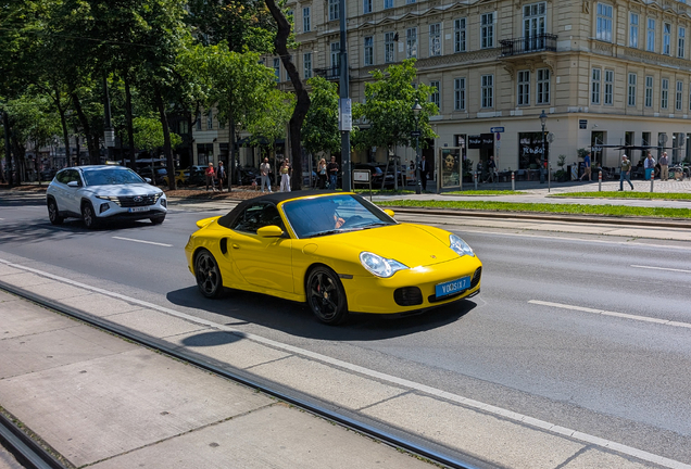 Porsche 996 Turbo Cabriolet