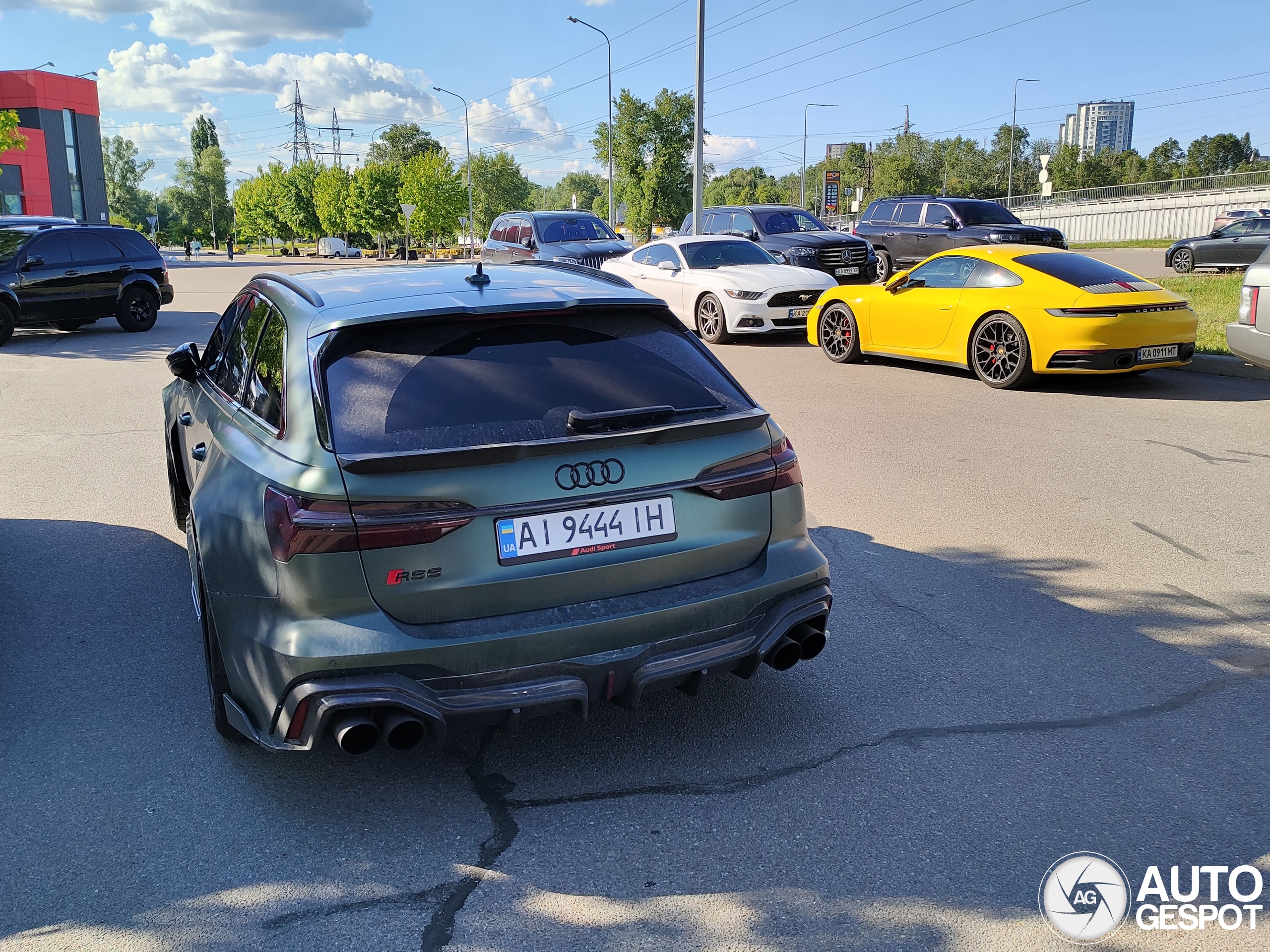 Audi RS6 Avant C8 Crazy D Customs