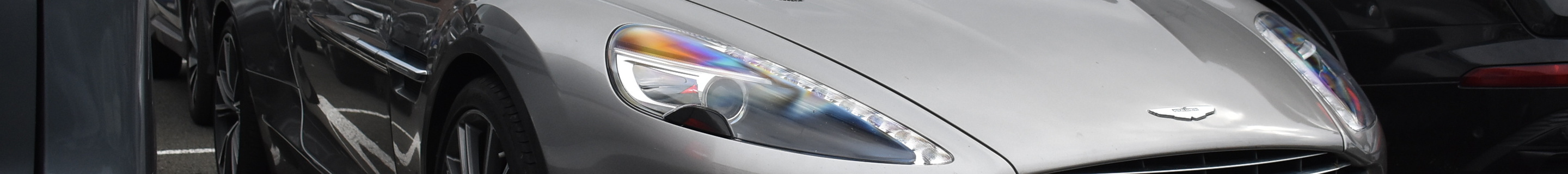 Aston Martin Vanquish Volante