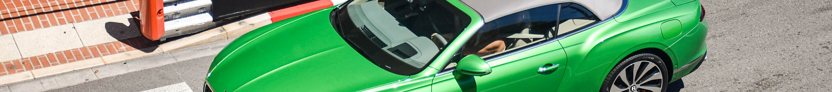 Bentley Continental GTC Azure 2025
