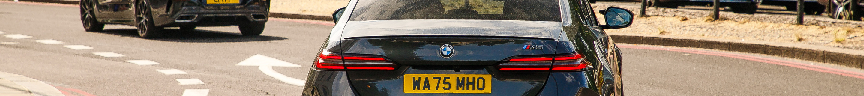 BMW M5 G90
