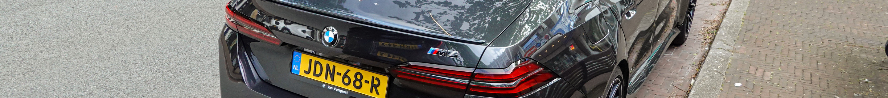 BMW M5 G90
