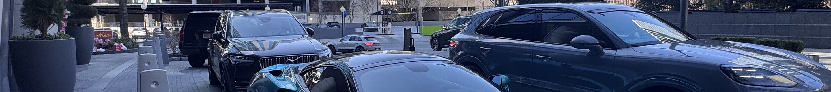 McLaren GT