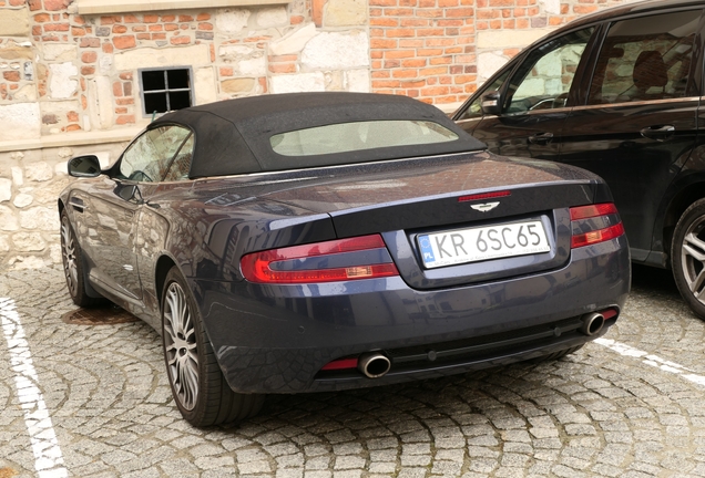 Aston Martin DB9 Volante