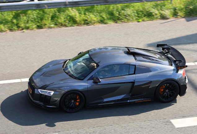 Audi R8 V10 Plus 2015