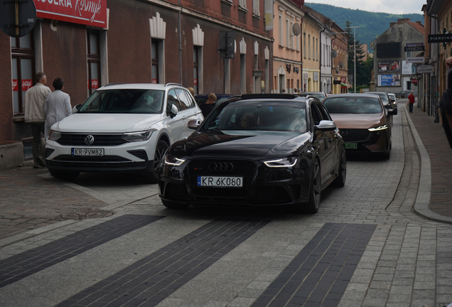 Audi RS4 Avant B8