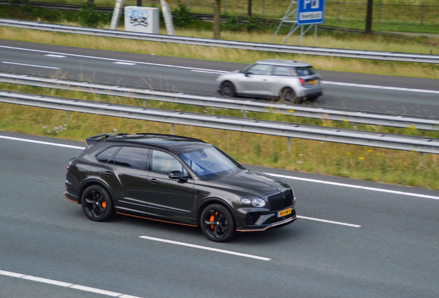 Bentley Bentayga Hybrid S 2024 Black Edition