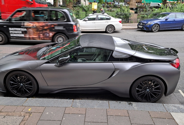 BMW i8 Roadster