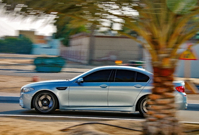 BMW M5 F10 2011