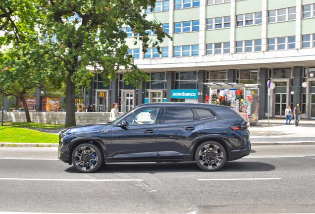 BMW XM G09