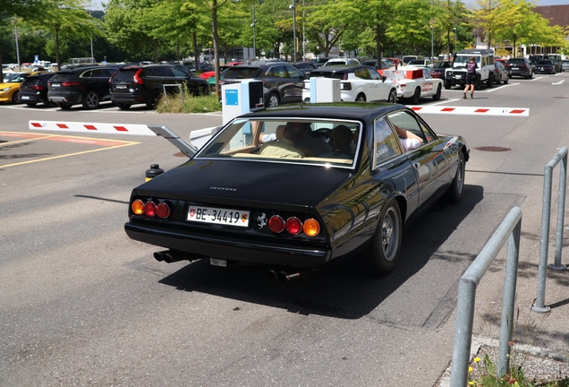 Ferrari 365 GT4 2+2