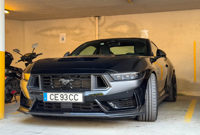 Ford Mustang Dark Horse 2024