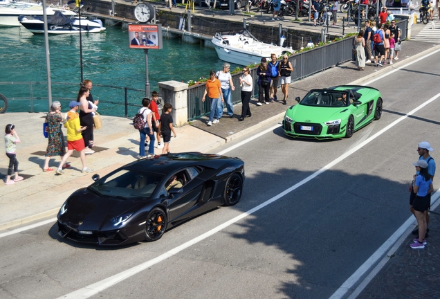 Lamborghini Aventador LP700-4