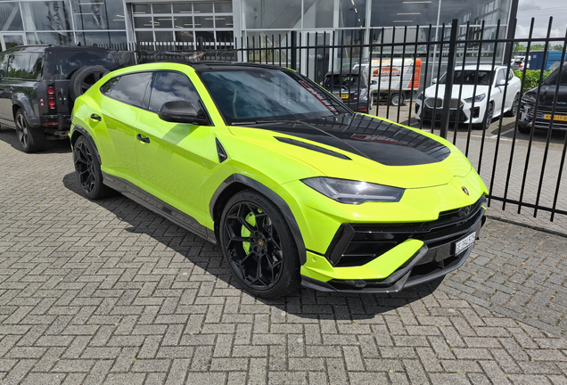 Lamborghini Urus Performante