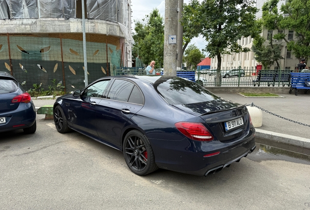 Mercedes-AMG E 63 S W213