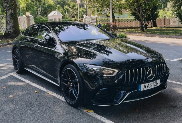 Mercedes-AMG GT 63 S X290