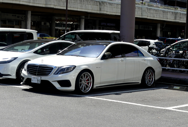 Mercedes-AMG S 63 V222