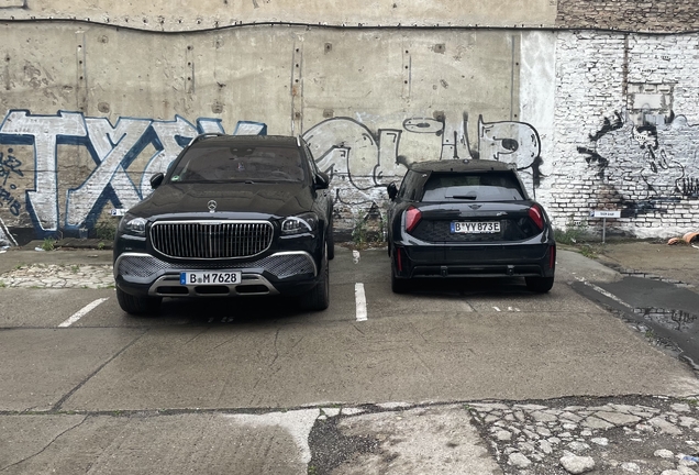 Mercedes-Maybach GLS 600