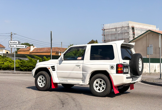 Mitsubishi Pajero Evolution