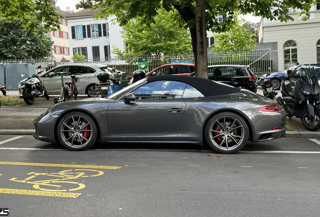 Porsche 991 Carrera 4S Cabriolet MkII
