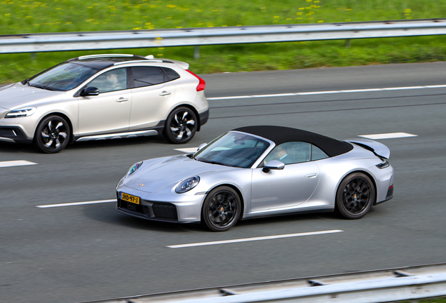 Porsche 992 Carrera 4 GTS Cabriolet MkII