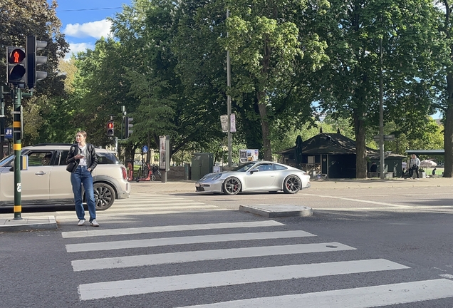 Porsche 992 GT3 Touring MkI