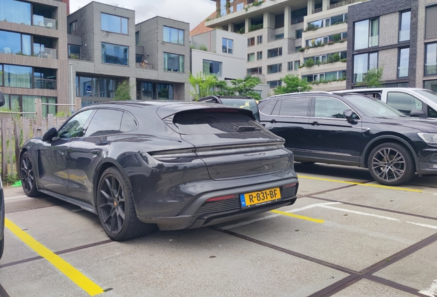 Porsche Taycan GTS Sport Turismo MkI