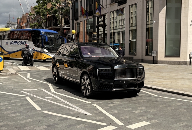 Rolls-Royce Cullinan Series II