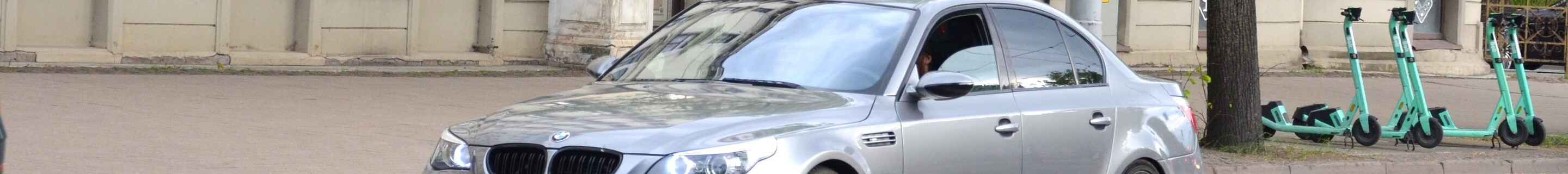 BMW M5 E60 2005