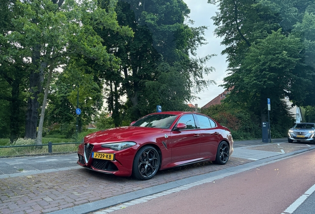 Alfa Romeo Giulia Quadrifoglio