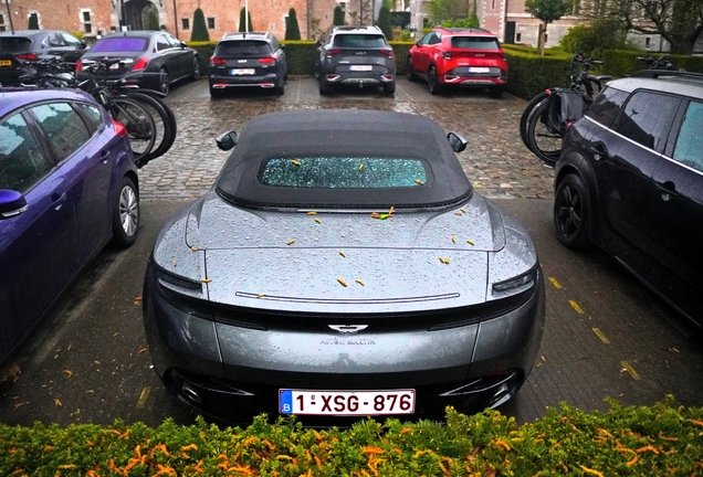 Aston Martin DB11 V8 Volante