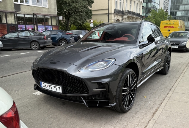 Aston Martin DBX S
