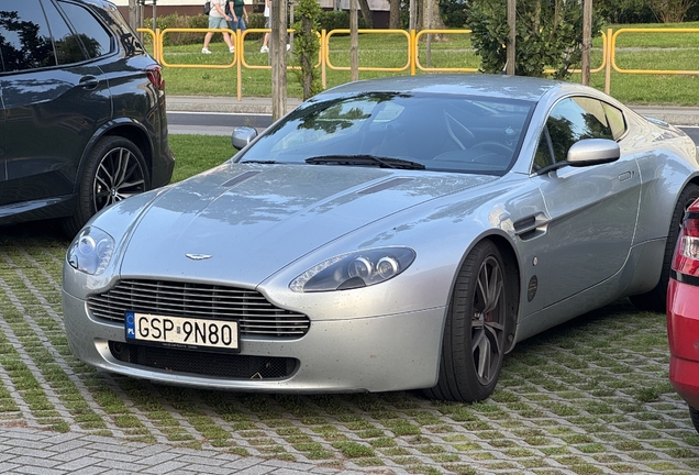 Aston Martin V8 Vantage