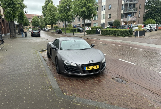 Audi r8 v8