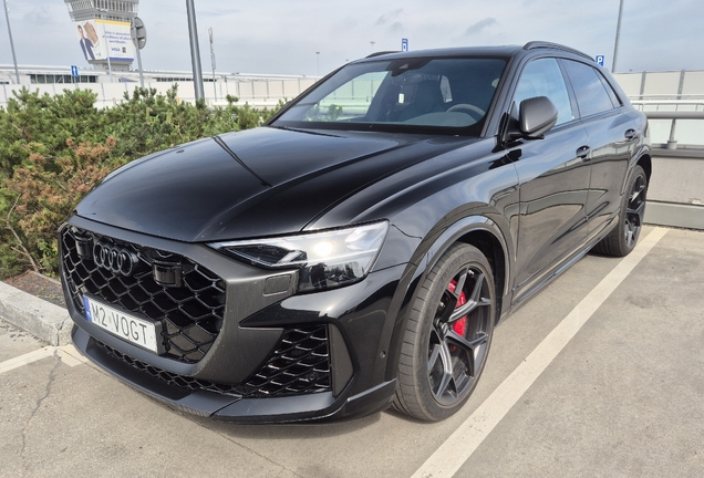 Audi RS Q8 2024