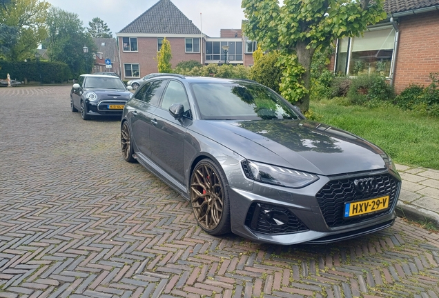 Audi RS4 Avant B9 2020 Urban