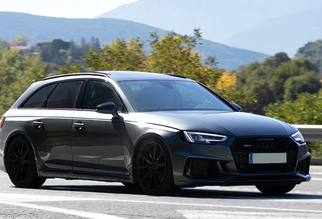 Audi RS4 Avant B9