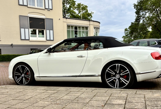 Bentley Continental GTC V8