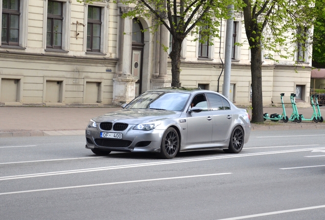 BMW M5 E60 2005