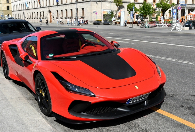 Ferrari F8 Spider