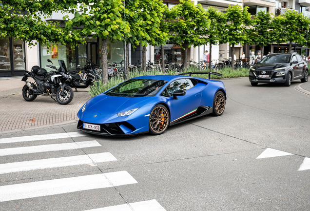 Lamborghini Huracán LP640-4 Performante