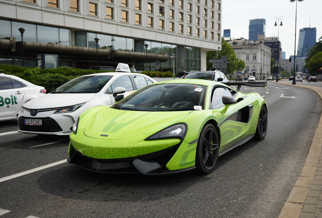 McLaren 570S