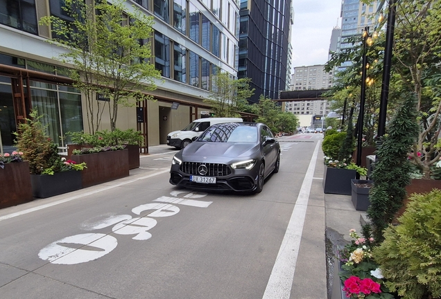 Mercedes-AMG CLA 45 Shooting Brake X118