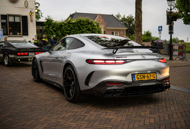 Mercedes-AMG GT 63 C192