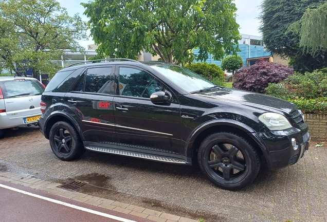 Mercedes-Benz ML 63 AMG W164