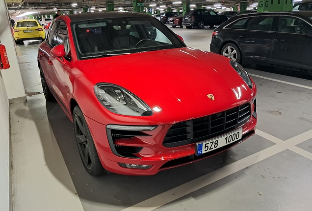Porsche 95B Macan GTS MkI