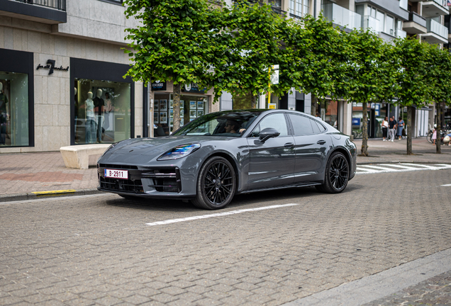 Porsche 972 Panamera Turbo E-Hybrid
